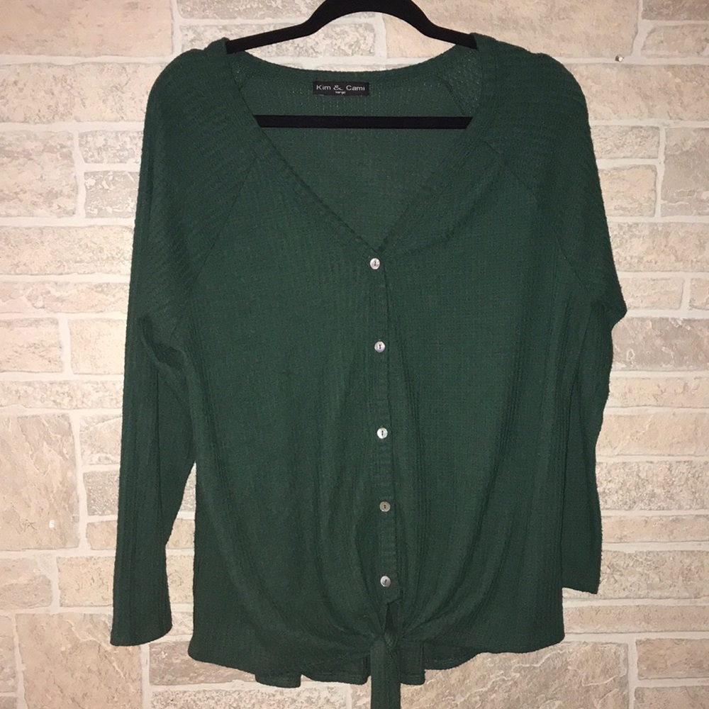 ✅Kim & Cami Waffle Knit Top